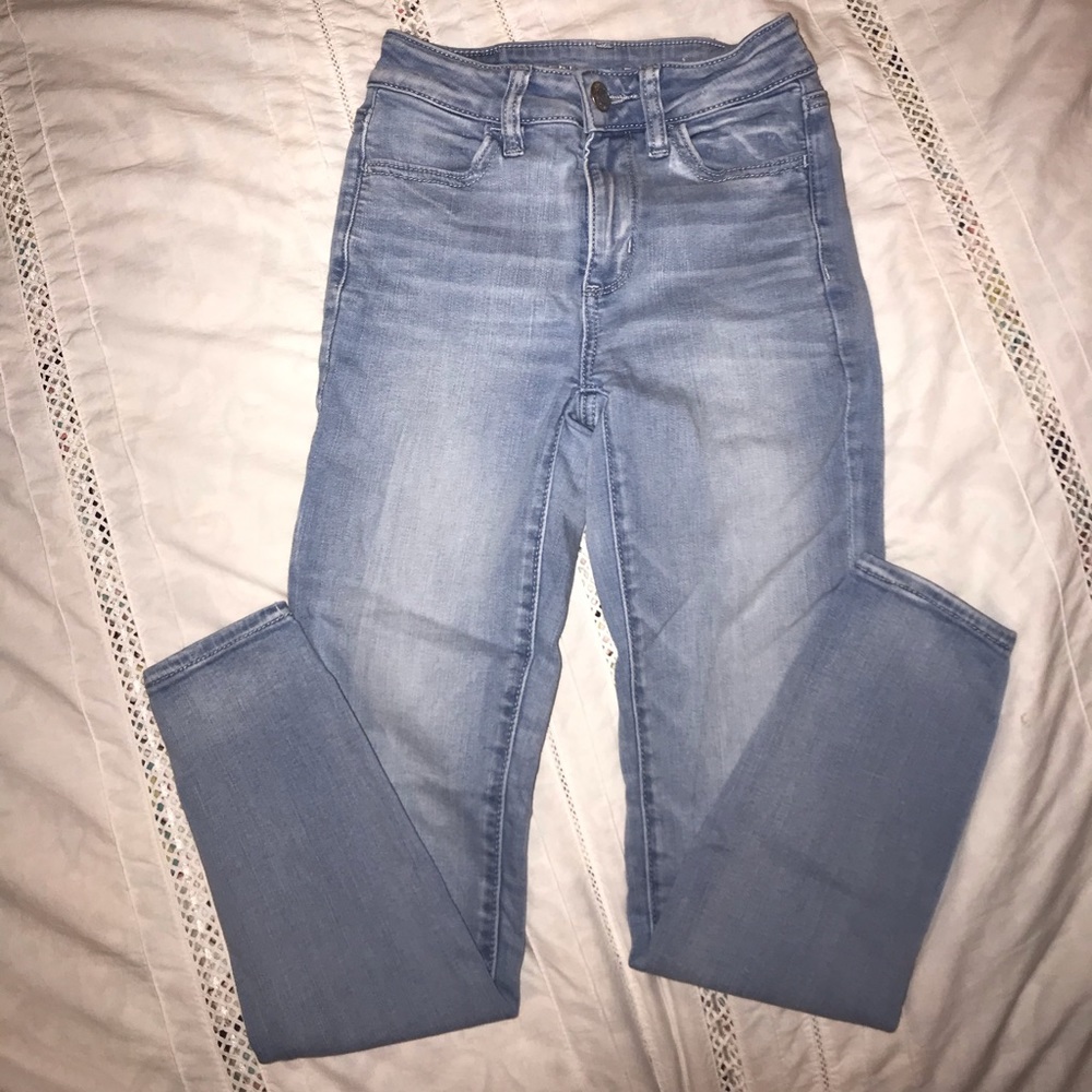 Women’s American Eagle Jeans